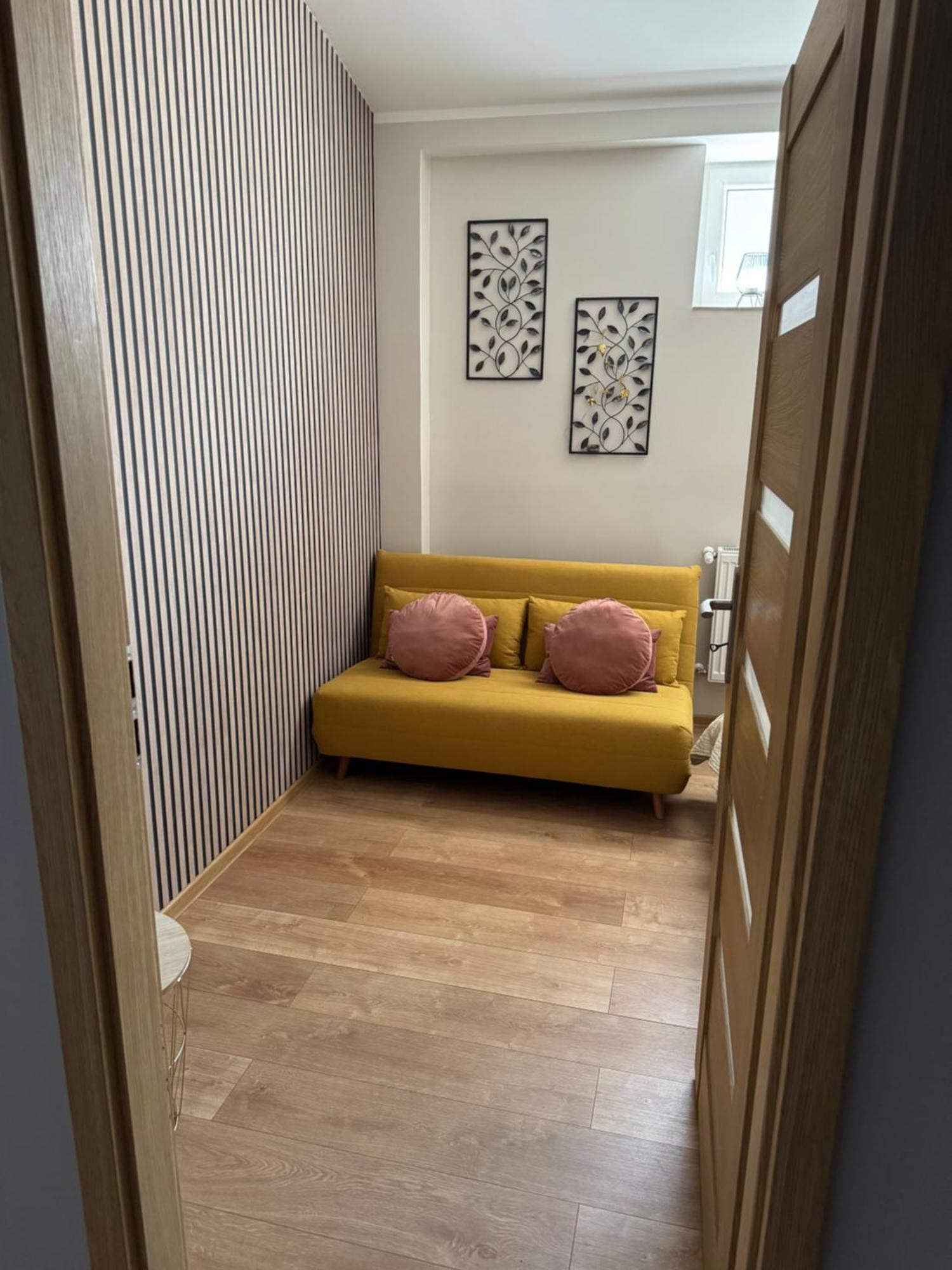 Dawna Mleczarnia Apartamenty Familijny Nowa Ruda Exterior foto